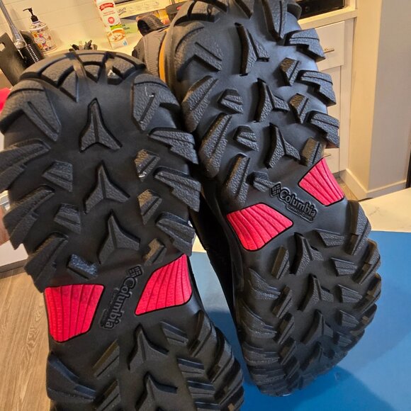 Columbia Newton Ridge Plus II Waterproof Boots Mens Sz 9 WIDE Hiking Shoes NEW - Picture 8 of 9